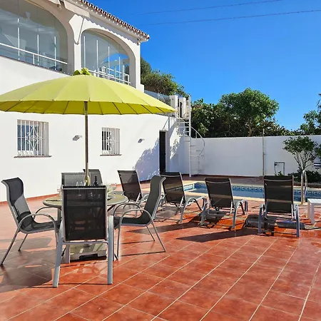 Villa Three Bedroom With Private Pool In Torreblanca