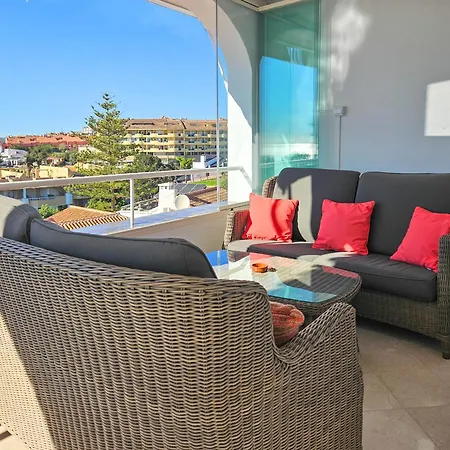 Villa Three Bedroom With Private Pool In Torreblanca Fuengirola