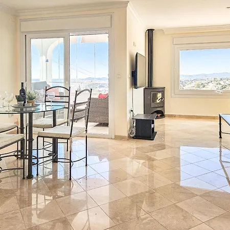 Villa Three Bedroom With Private Pool In Torreblanca