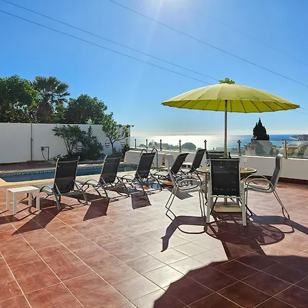 Three Bedroom With Private Pool In Torreblanca Villa *