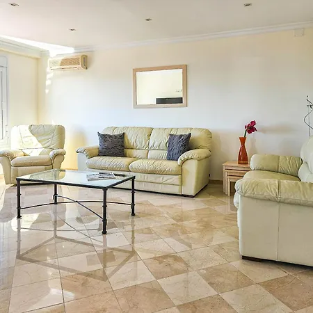 Villa Three Bedroom With Private Pool In Torreblanca